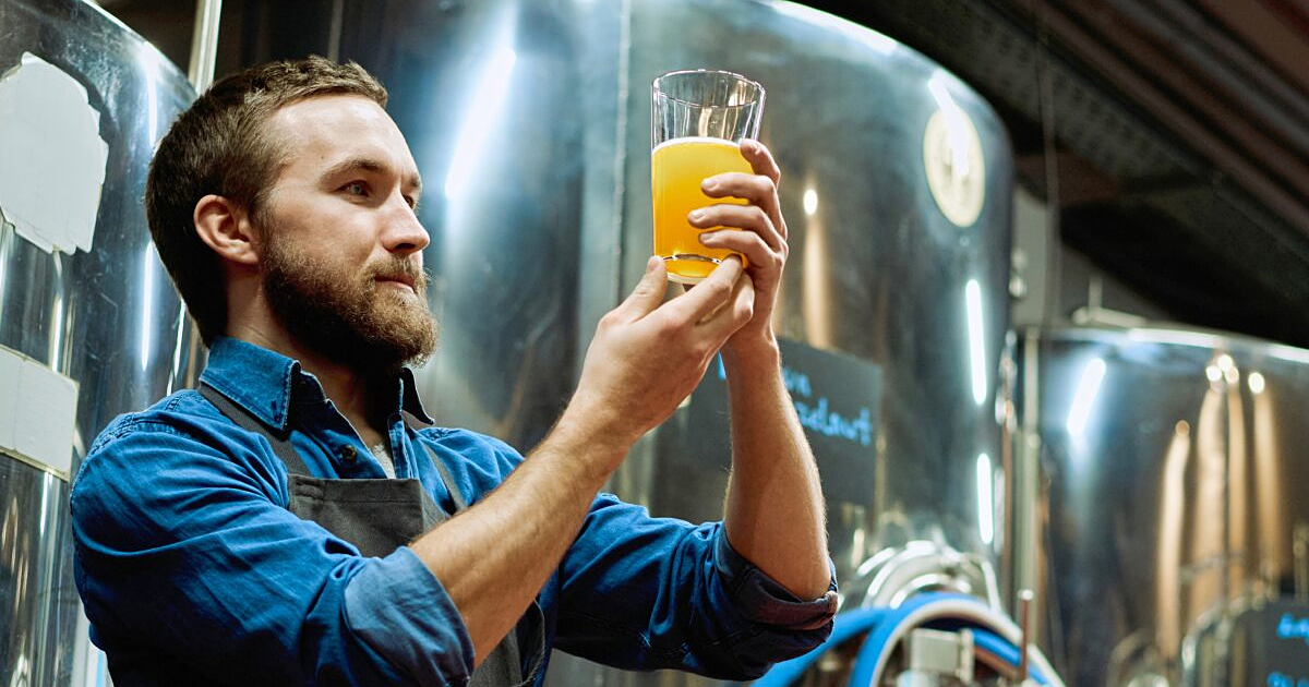 Brazo Fuerte Brewing customer support and contact team